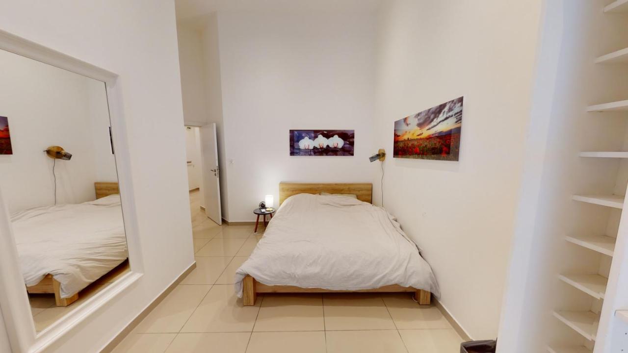 Spacious 3 Bedroom Maisonette スリーマ エクステリア 写真